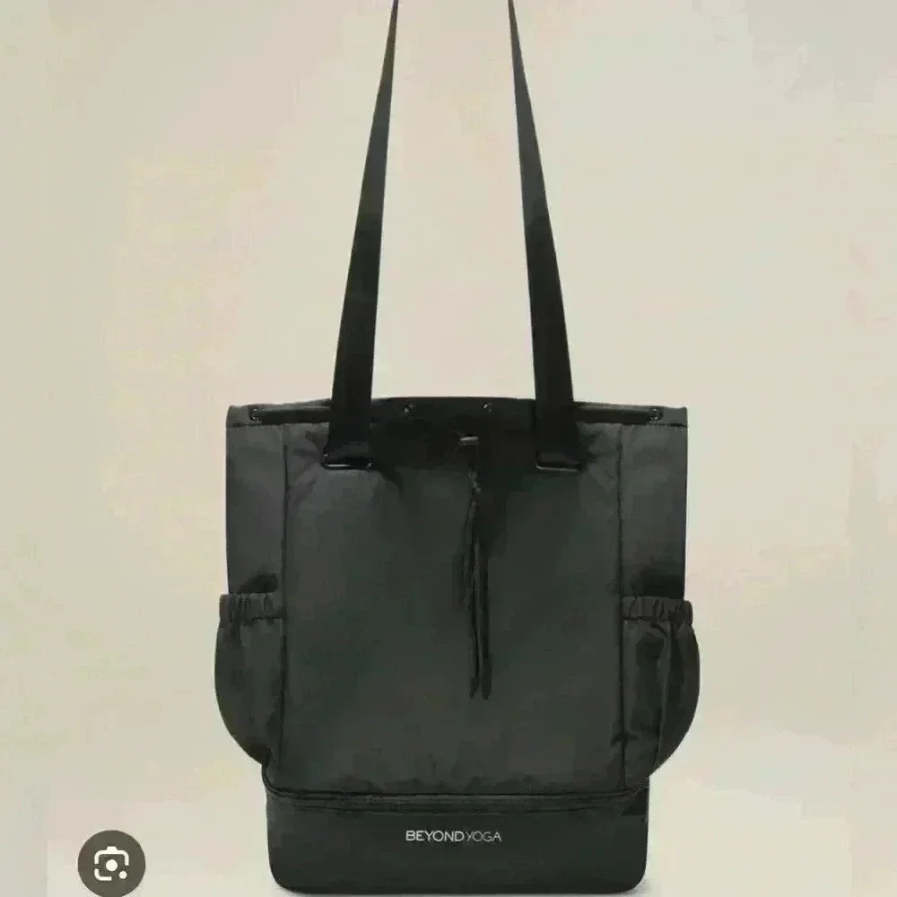 Beyond Yoga bag - NWT